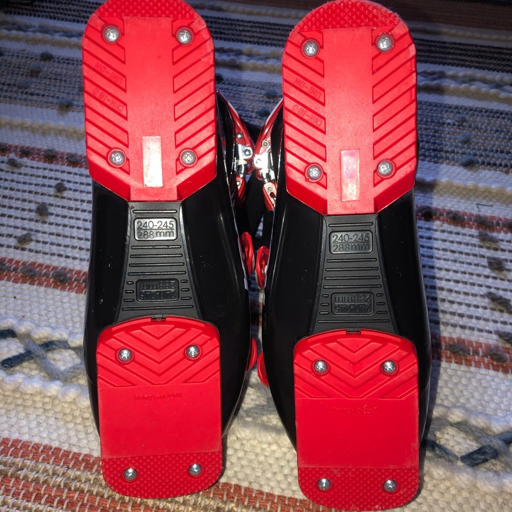 Women’s Nordica Ski Boot View 4